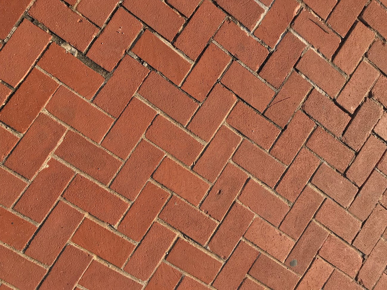 Zigzag herringbone brick pattern