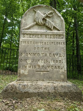 Headstone with the engraving "Stephen Bishop, First Guide & Explorer of the Mammoth Cave, Died June 15 1859 in his 37 year"