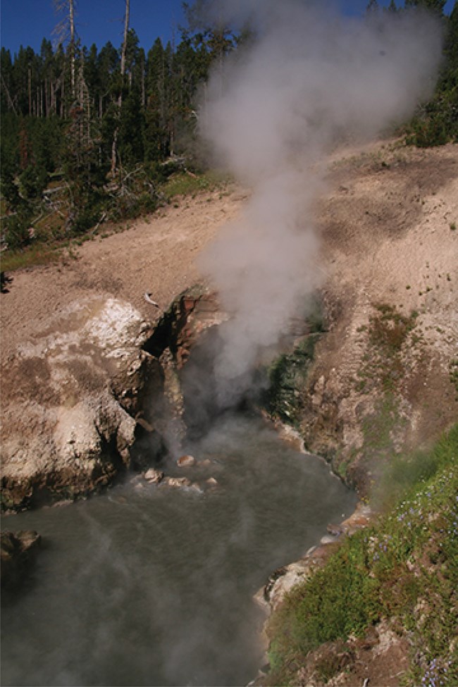 dragons cauldron fumarole