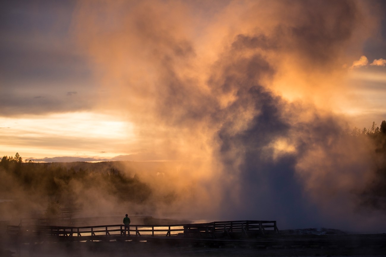 yell firehole lake NPS by Neal Herbert steam rising in to the air