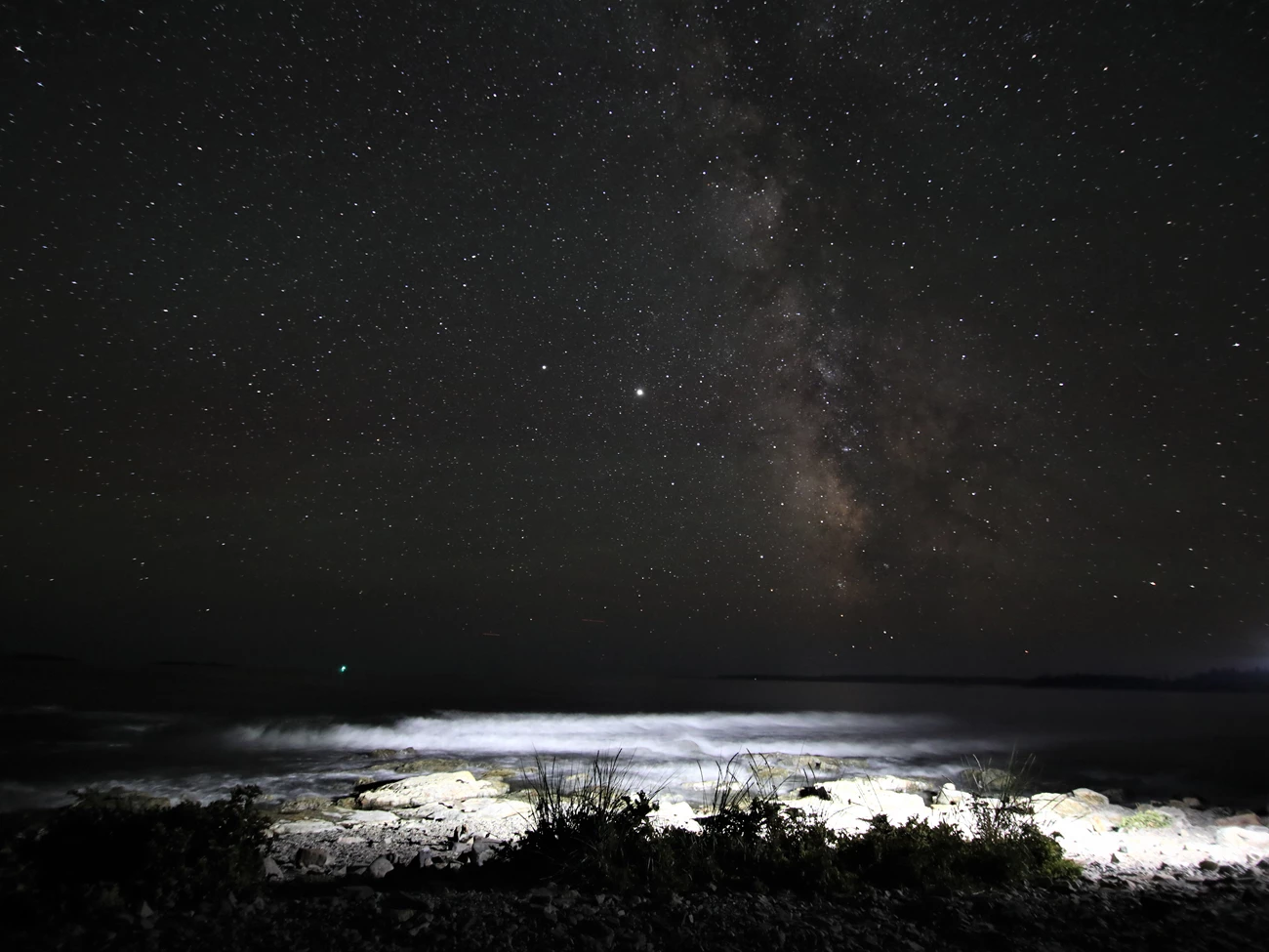 Seawall Night Sky Milky Way over ocean from Seawall Picnic Area