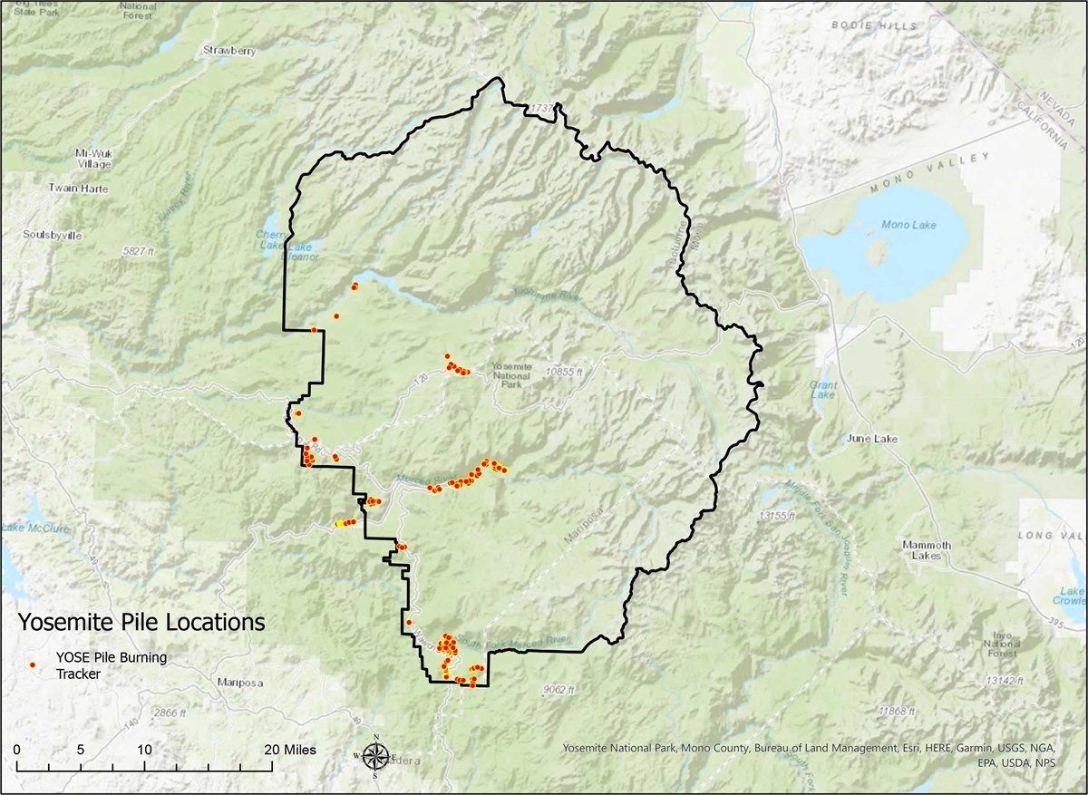 Map of Yosemite National Park showing burn piles in the Wawona, El Portal, Yosemite Valley, Foresta, Crane Flat, White Wolf, and Hetch Hetchy areas. concentrated