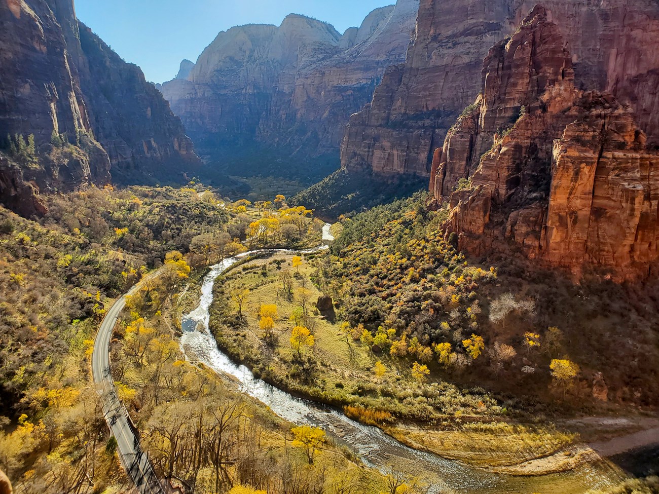 A bird's eye view of the Big Bend area of the park.