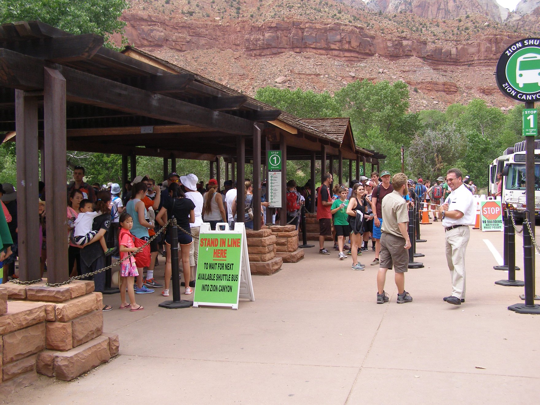 Tips for Dealing with Crowds Zion National Park (U.S. National Park